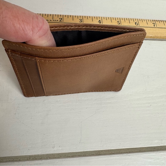 Andar The Scout Brown Leather Card Holder - Picture 3 of 10